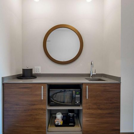 Hampton Inn & Suites Edmonton St. Albert, Ab Dış mekan fotoğraf