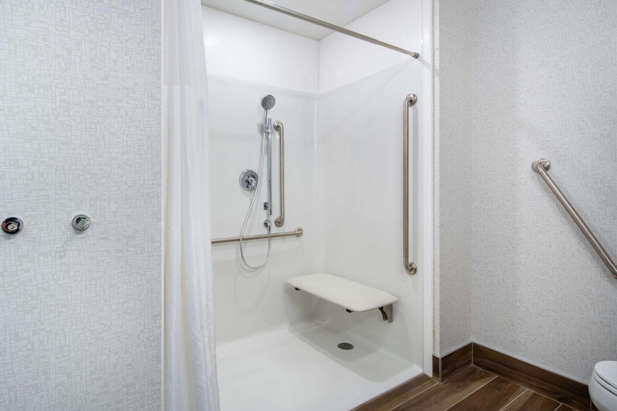 Hampton Inn & Suites Edmonton St. Albert, Ab Dış mekan fotoğraf