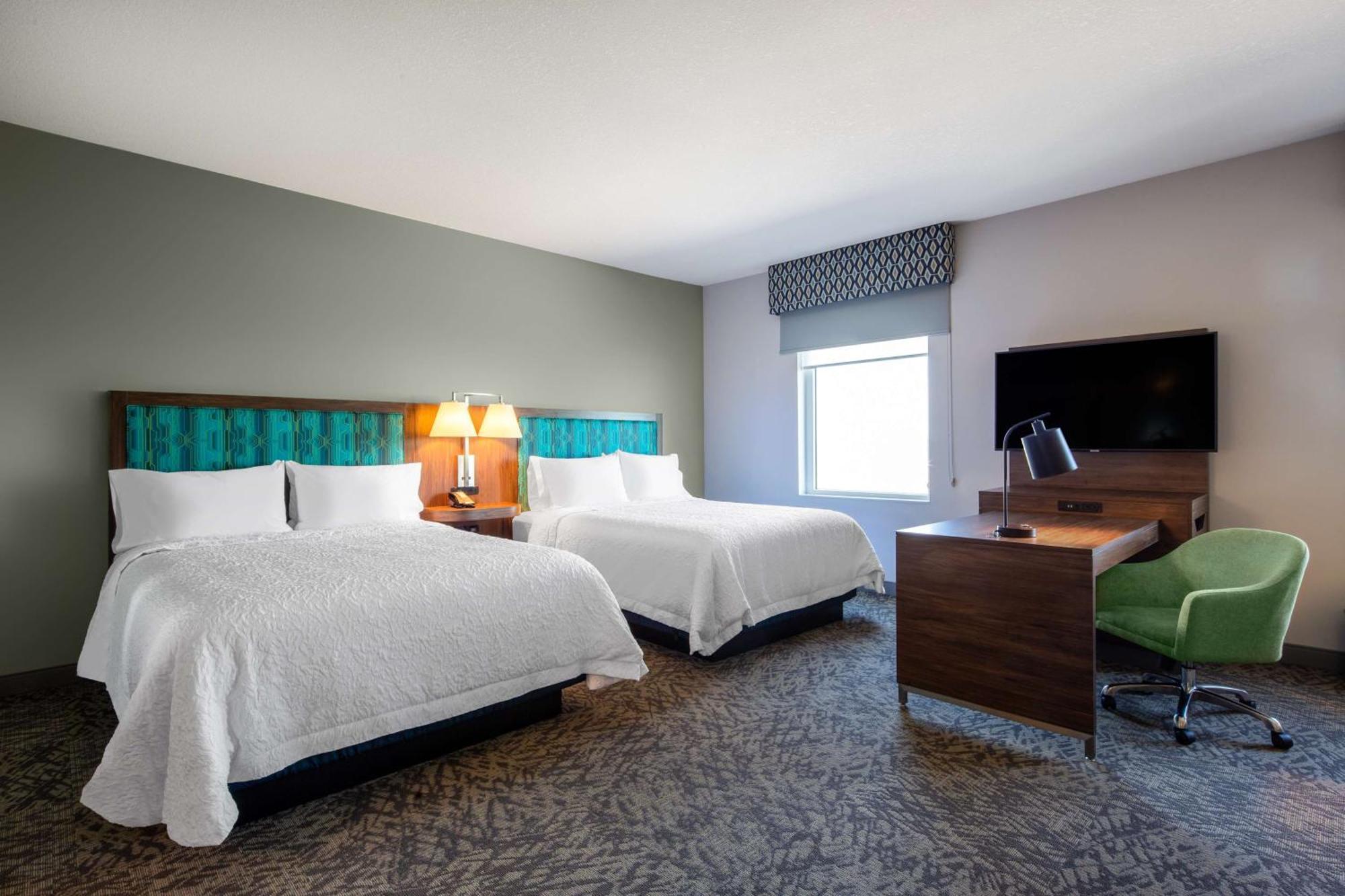 Hampton Inn & Suites Edmonton St. Albert, Ab Dış mekan fotoğraf
