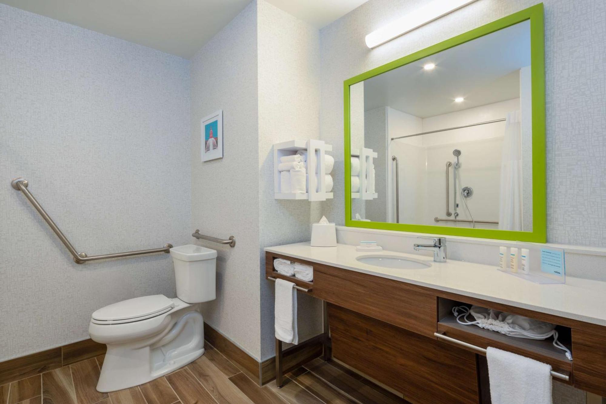 Hampton Inn & Suites Edmonton St. Albert, Ab Dış mekan fotoğraf